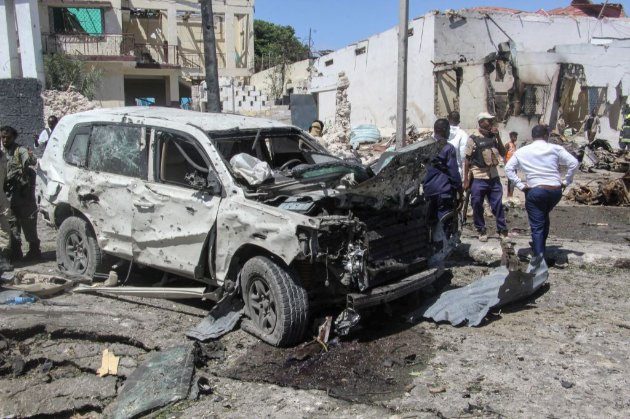 Возле аэропорта в столице Сомали раздался взрыв, есть погибшие (видео)