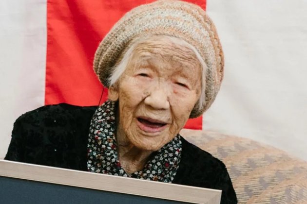 Самый старый человек на планете Кане Танака отпраздновала день рождения 