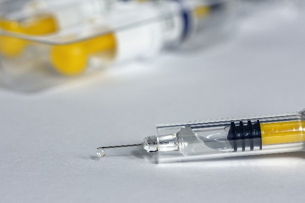 Минздрав одобрил новые схемы сочетания вакцин против COVID-19. Какие именно?