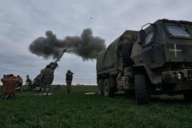 Росіяни намагаються взяти під контроль Соледар та шляхи постачання ЗСУ — Генштаб
