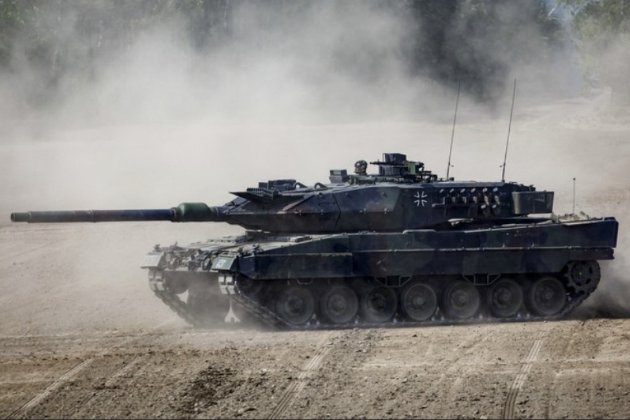 Міністр оборони Німеччини розповів, коли танки Leopard прибудуть в Україну