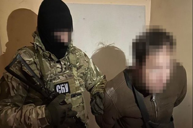 СБУ затримала російського агента, який розвідував місця розташування озброєння ЗСУ на Київщині (фото)