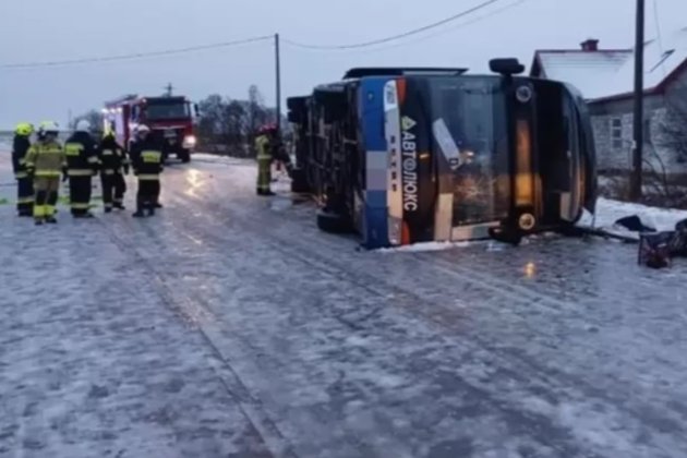 Через аварію у Польщі постраждали 20 українців — МЗС