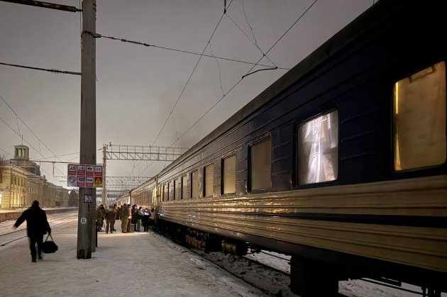 «Укрзалізниця» запроваджує додаткові безпекові обмеження через посилення ворожих ударів