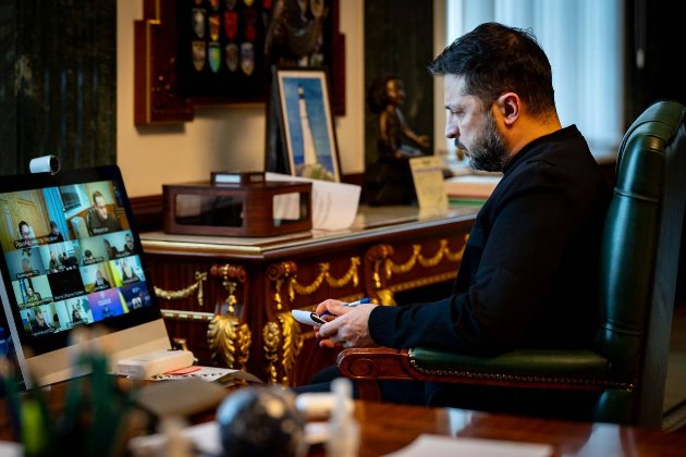 Зеленський про опалення у Києві: є відмінності у звітах міста та уряду щодо кількості будинків