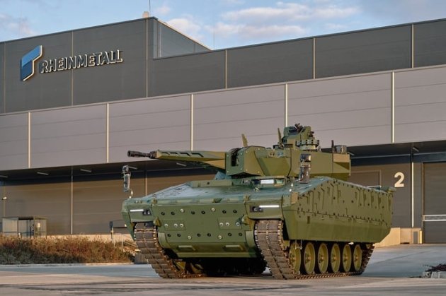 Україна незабаром отримає пʼять новітніх БМП Lynx KF41 від Німеччини (відео)