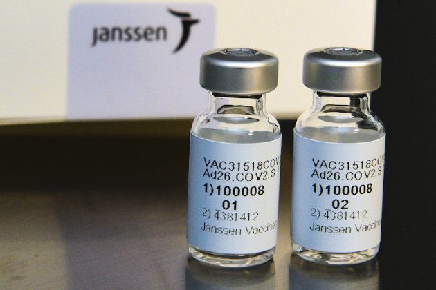 Без екстремальних температур. У США схвалили вакцину Johnson & Johnson від COVID-19