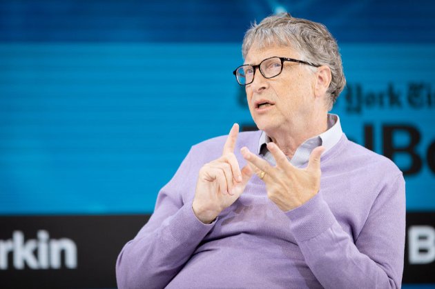 Білл Гейтс написав книгу про те, як людству уникнути нових вірусних пандемій (відео)