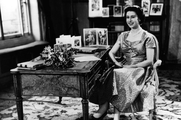 Фотоісторія. 6 лютого королева Єлизавета ІІ святкує 70-річчя правління