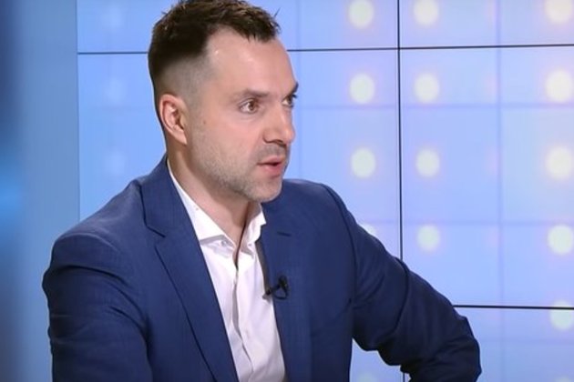 ЗСУ нищать окупантів під Києвом — Арестович