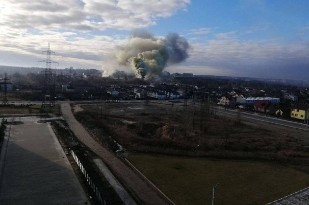 Українські військові підірвали міст між Бучею та Ірпенем на Київщині