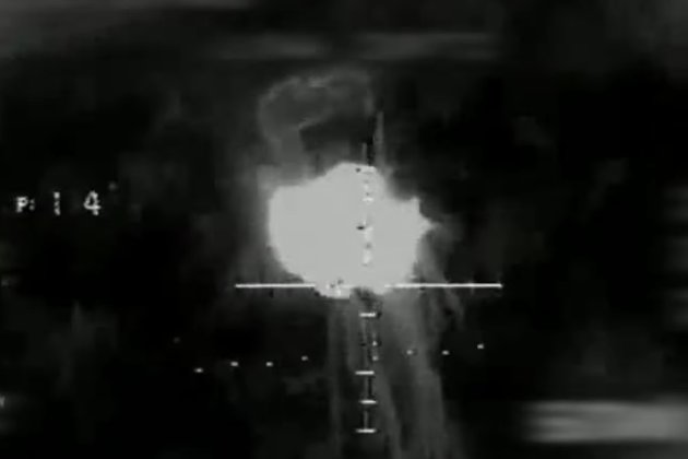 П'ять танків та одна САУ: в СБУ показали знищення ворожої техніки з безпілотників (відео)