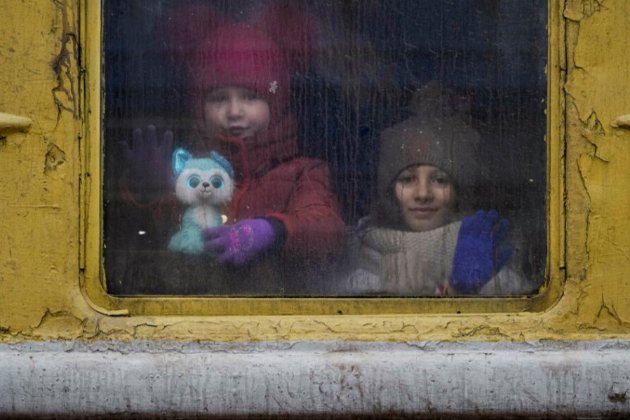 До нового пакету санкцій ЄС потрапили відповідальні за депортацію українських дітей — Боррель