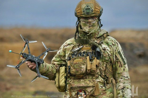 По $100 за ретвіт: чеський мільярдер задонатить $2 млн на FPV-дрони для України