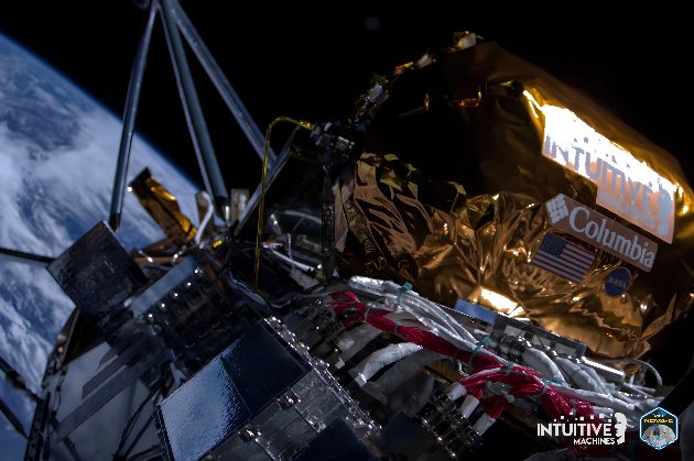 Місія «Одіссей»: на Місяць вперше сів космічний апарат приватної компанії (фото)