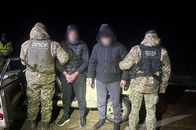 Ухилянт хотів потрапити до Румунії під килимком пасажирського сидіння (відео)