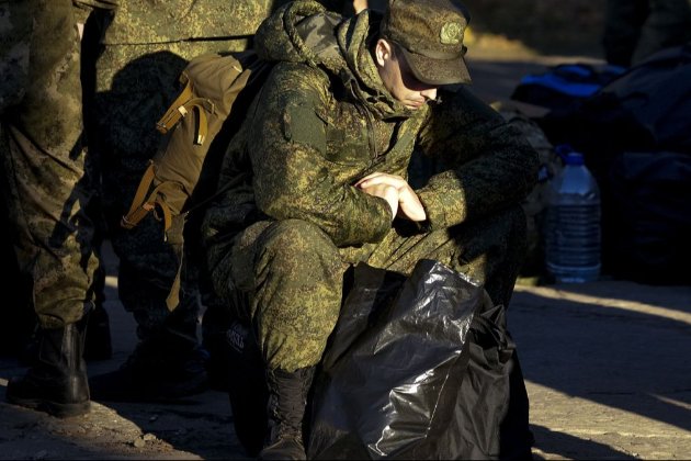 Окупанти посилять примусову мобілізацію на тимчасово окупованих територіях України — ЦНС