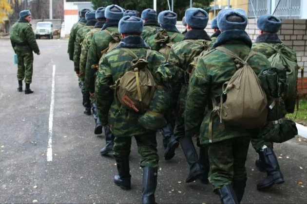 У росії мобілізованих змушують підписувати безстрокові контракти — розвідка Британії