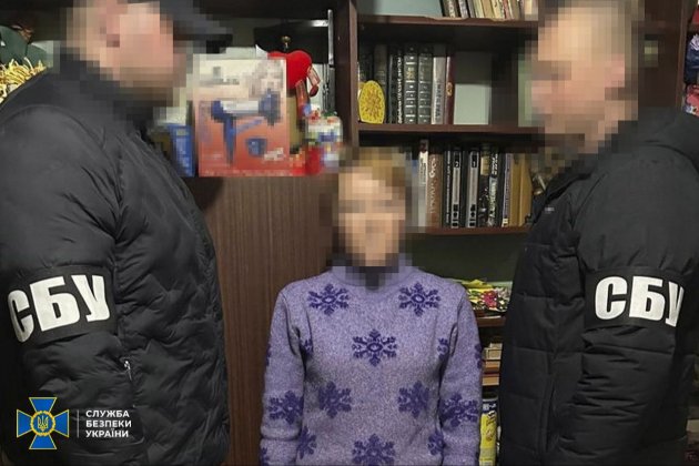 СБУ затримала агентку рф, яка встановила вибухівку біля оселі ветерана ЗСУ