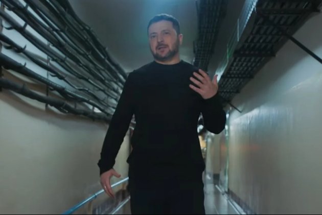 Зеленський уперше показав бункер на Банковій та звернувся до українців у четверту річницю вторгнення (відео)