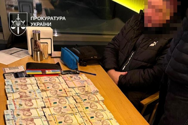 У Києві директор комунального підприємства вимагав 1,2 млн грн відкату у переможця тендера
