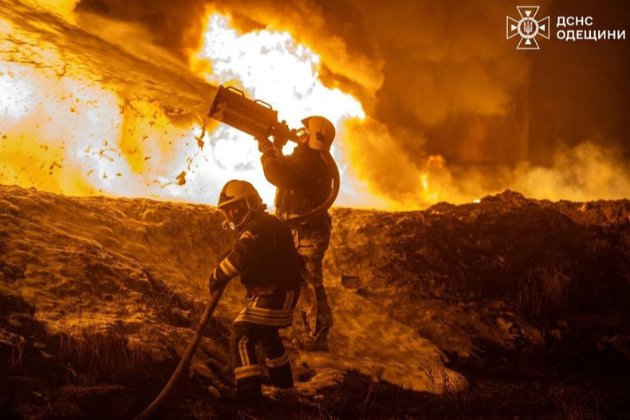 Вночі ворог знову атакував Одещину: зникло водопостачання, пошкоджена залізнична інфраструктура