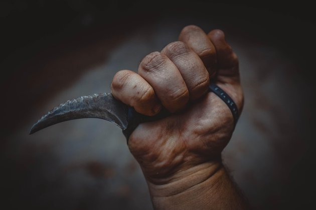 У Харкові чоловік напав з ножем на працівників ТЦК під час перевірки документів