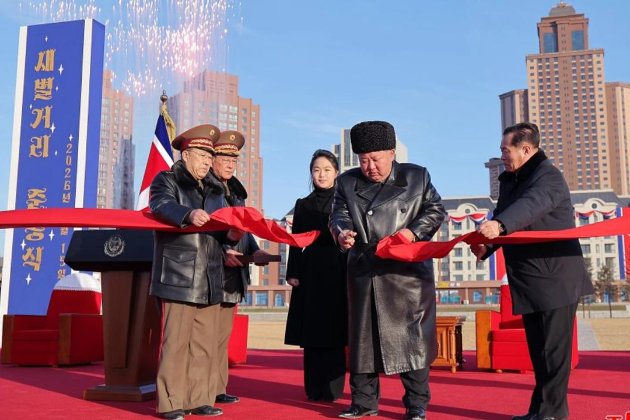 Кім Чен Ин роздав квартири родичам солдатів КНДР, які загинули на війні росії проти України