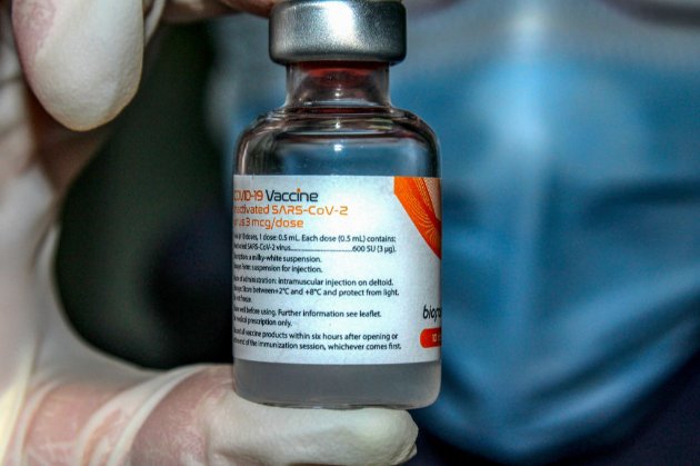 «Лекхім» планує доставити в Україну вакцину CoronaVac 25 березня