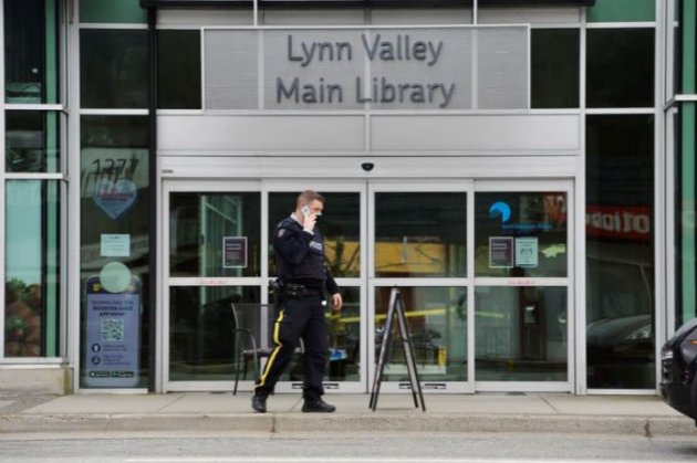 
У Канаді чоловік з ножем напав на відвідувачів бібліотеки