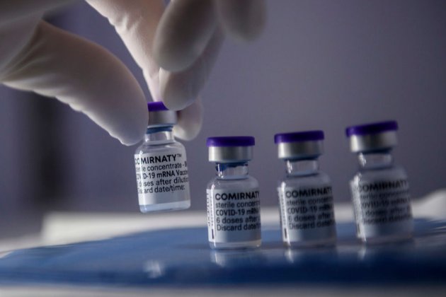 Канада призупинила використання вакцини AstraZeneca