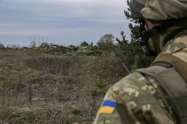Від початку війни в Україні загинули близько 1300 військових — Зеленський