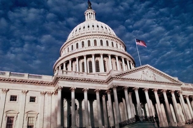 Сенат США підтримав надання $13,6 млрд допомоги Україні