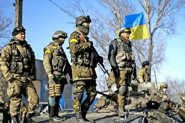Російським загарбникам не вдається обійти Миколаїв у напрямку Одеси — британська розвідка