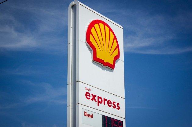 Shell поступово відмовиться від російської нафти й газу 