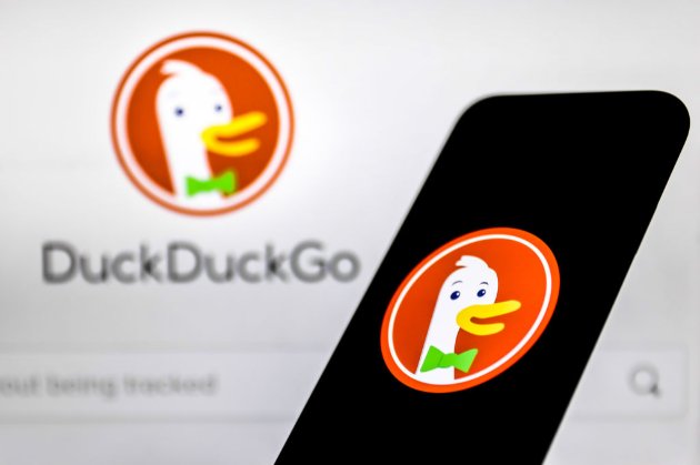 Пошукова система DuckDuckGo штучно знижує позицію російських сайтів з фейками