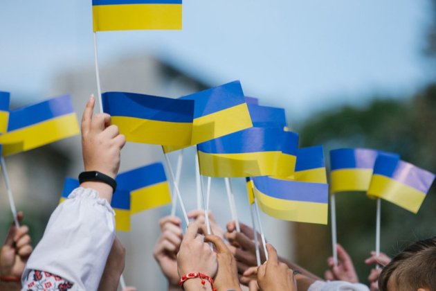 Стартував міжнародний благодійний концерт-телемарафон Save Ukraine — #StopWar (відео)