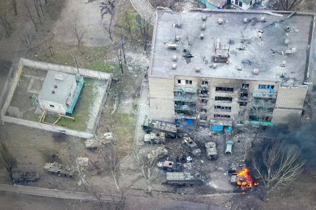 Росіяни зазнали поразки під Харковом, один із підрозділів розбили в околицях Маріуполя (фото)