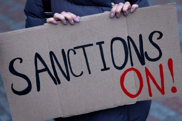 ЄС та Велика Британія запровадили нові санкції проти осіб з Росії та Білорусі