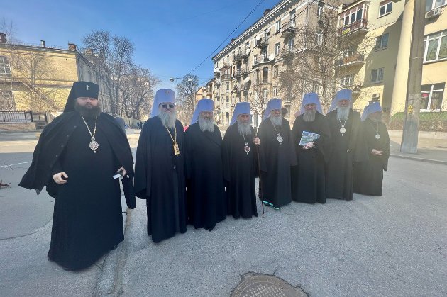 До Офісу президента прийшло керівництво УПЦ (МП): Зеленський у зустрічі відмовив