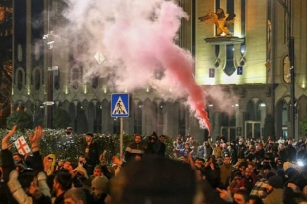 У Грузії під час учорашніх протестів затримали 66 осіб
