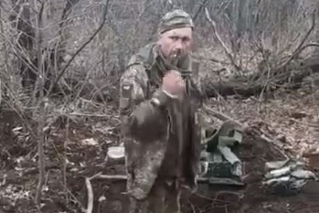 Російські окупанти розстріляли полоненого бійця ЗСУ після слів «Слава Україні» (відео)