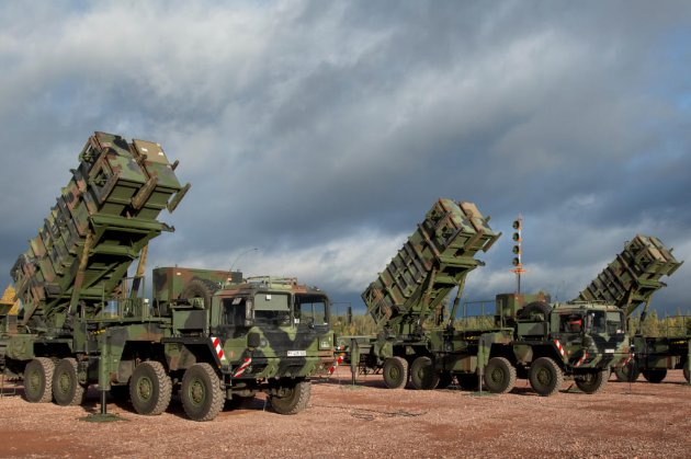 Міністр оборони Польщі заявив, що в Україну прибули перші батареї Patriot (оновлено)