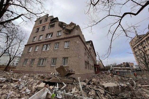 Росіяни вночі завдали ракетного удару по Краматорську: фото руйнувань