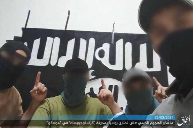 Макрон про теракт у «Крокусі»: ІДІЛ намагалася здійснити подібні напади у Франції