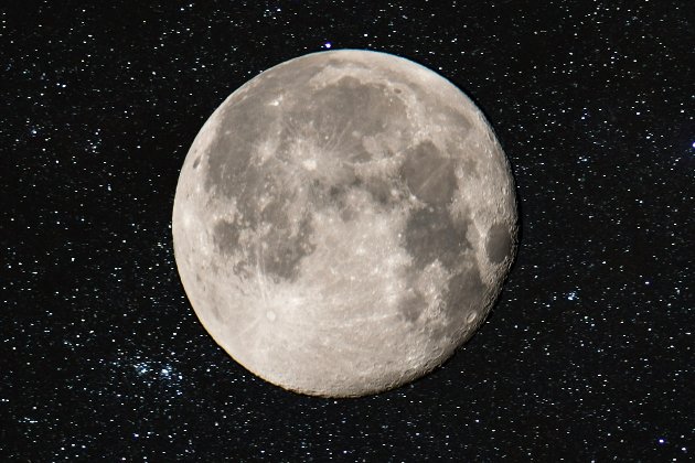 Місячний календар на квітень 2024: коли новий і повний Місяць