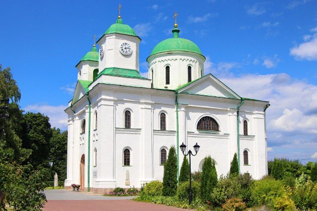 Стародавній Успенський собор у Каневі повернули у власність держави: що про нього відомо