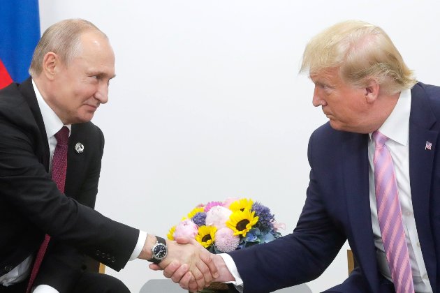 Трамп поговорив з путіним — попросив зберегти життя начебто оточених українських військових