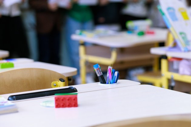 Майже всі школи Києва повернулися до очної форми навчання