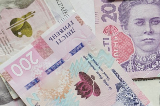 У квітні пенсіонери та соціально незахищені українці отримають 1500 грн допомоги — Зеленський